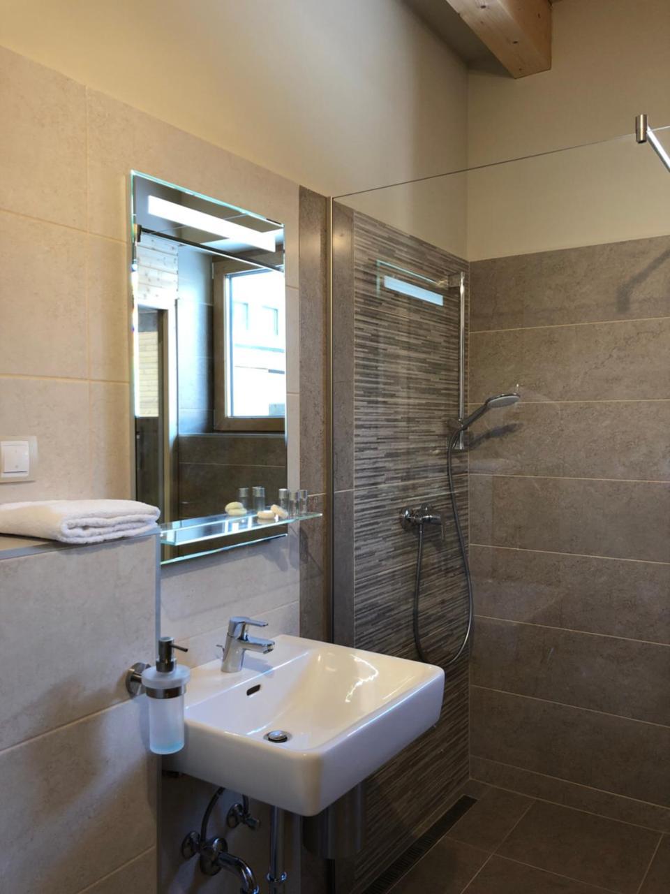 Aparthotel Hs - Rockhaus Pruggern Exteriér fotografie